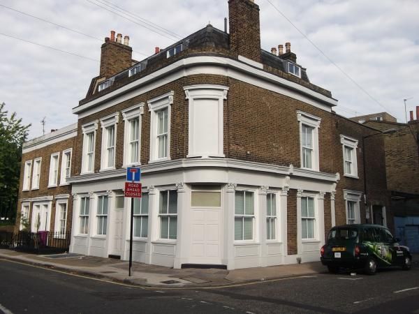 Colet Arms London E1. (External). Published on 03-10-2013