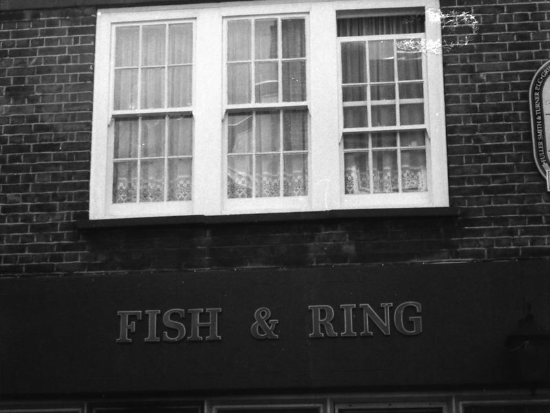 Fish & Ring London E1 taken 19-4-1987. (Brewery, External, Sign). Published on 28-12-2017