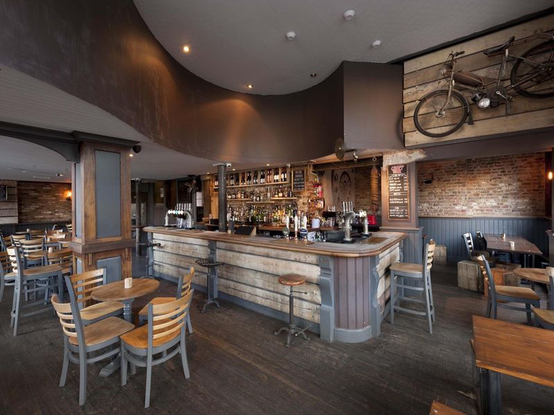 Urban Bar London E1 taken 17 Jan 2018.. (Pub, Bar). Published on 15-04-2019 
