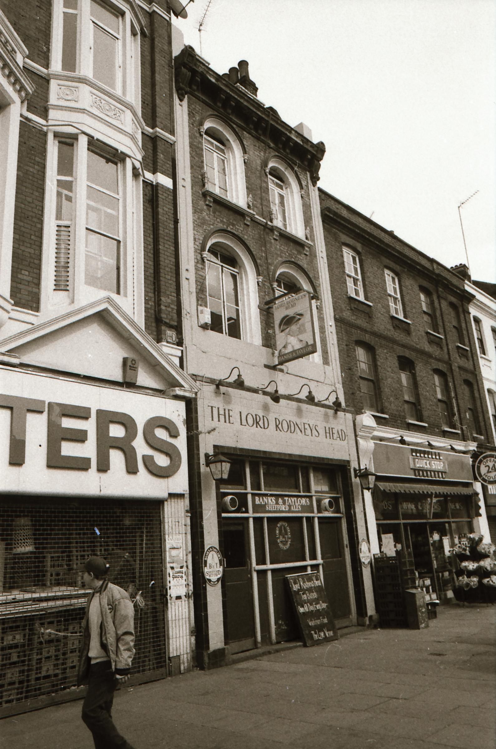 E1-Lord Rodneys Head taken May 1994.jpg. (Pub, External). Published on 29-12-2017