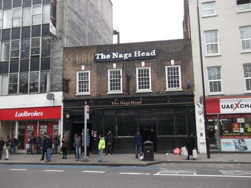 Nags Head London E1 taken April 2014. (Pub, External). Published on 20-04-2014 