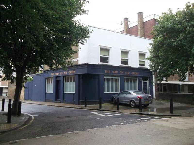 Ship On The Green London E1 taken Sept 2013. (Pub, External, Key). Published on 19-11-2013