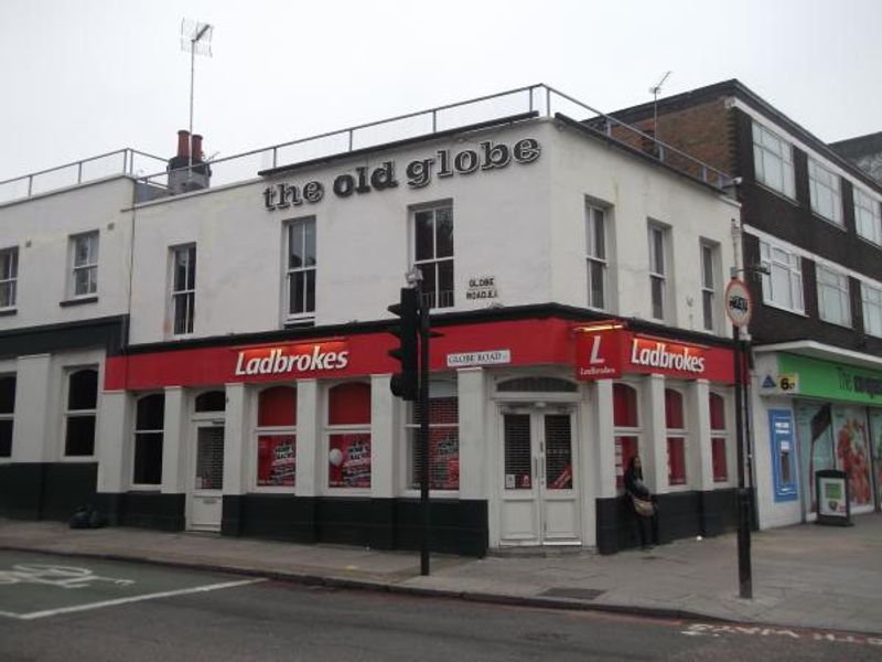 Old Globe London E1 taken Sept 2013. (Pub, External, Key). Published on 19-11-2013