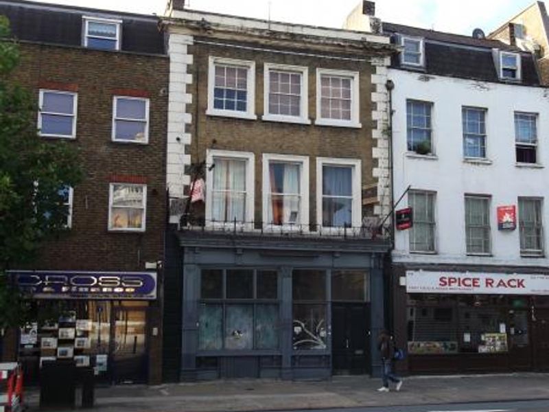 Black Horse 168 Mile End Road London E1. (Pub, External). Published on 23-09-2013