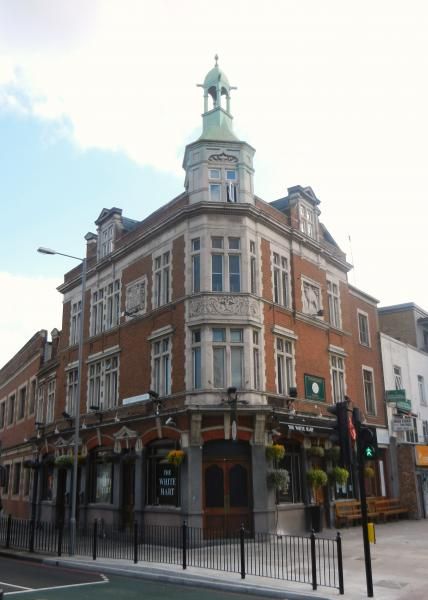 White Hart Mile End Rd London E1. (Pub, External, Key). Published on 19-11-2013