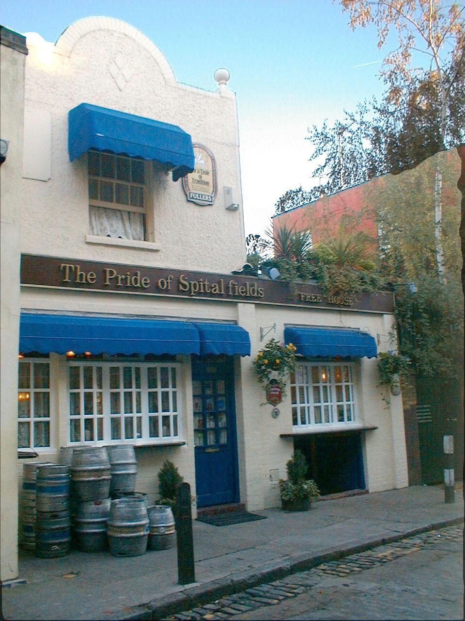 Pride of Spitalfields London E1.. (Pub, External). Published on 03-11-2022
