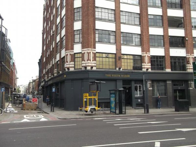White Horse London E1 taken April 2014. (Pub, External, Key). Published on 01-05-2014