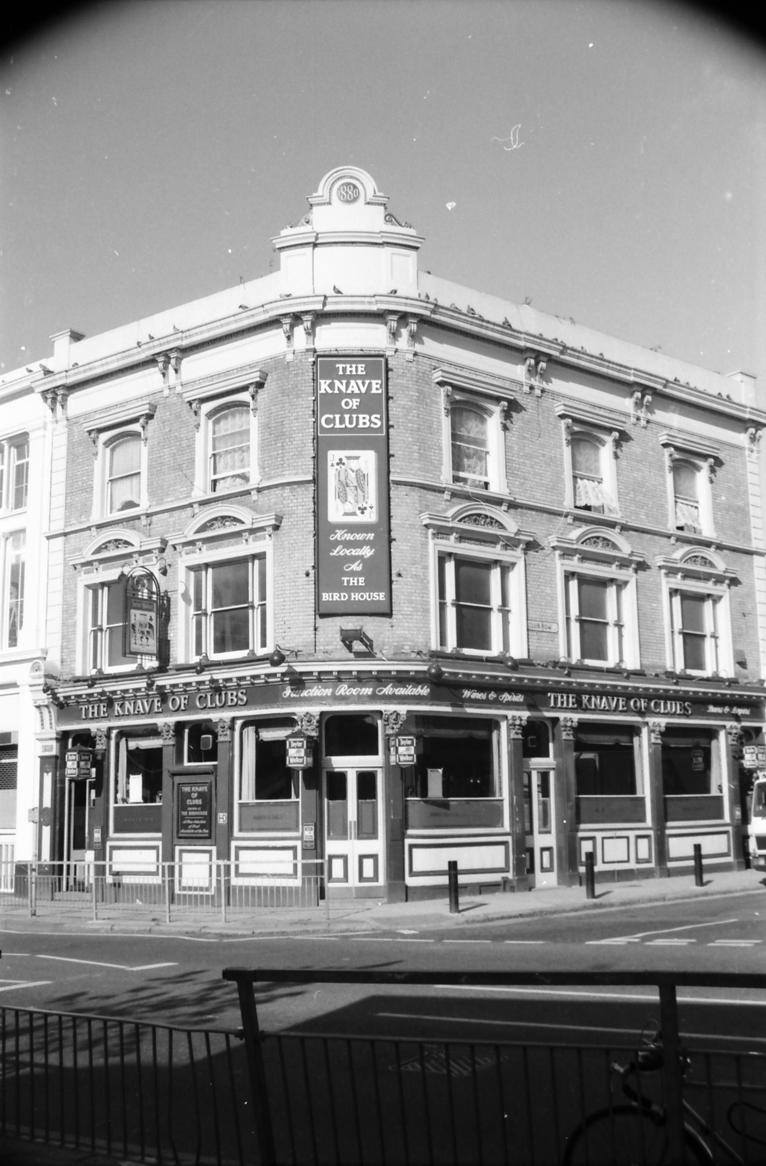 E1-Knave Of Clubs taken Oct 1988.jpg. (Pub, External). Published on 28-12-2017