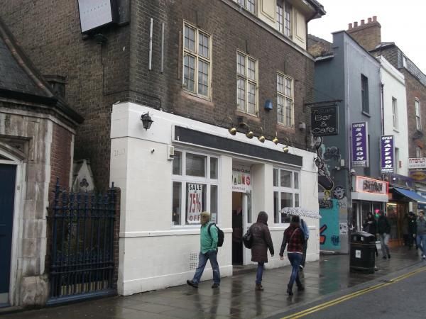 Seven Stars Brick Lane London E1 taken April 2014. (Pub, External, Key). Published on 01-05-2014