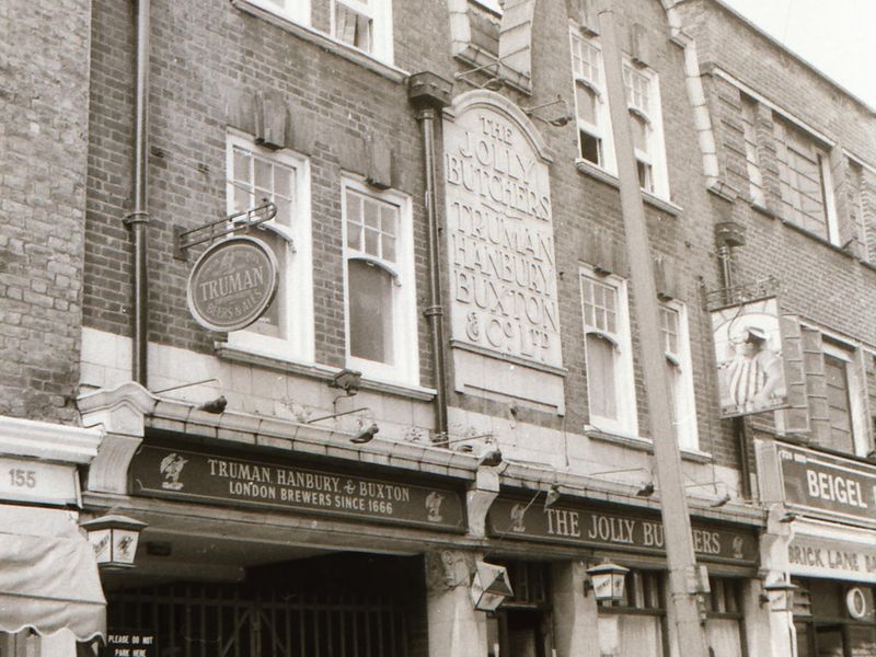 E1-Jolly Butchers taken July 1989.jpg. (Pub, External). Published on 28-12-2017