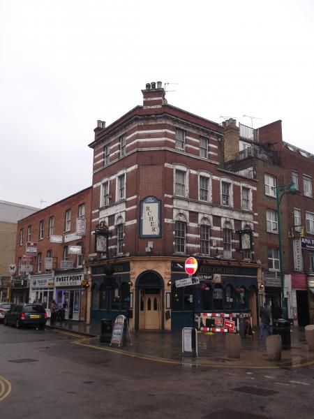 Archers London E1 taken April 2014. (Pub, External, Key). Published on 30-04-2014