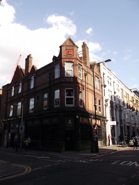 Bell London E1 taken April 2014. (Pub, External). Published on 20-04-2014