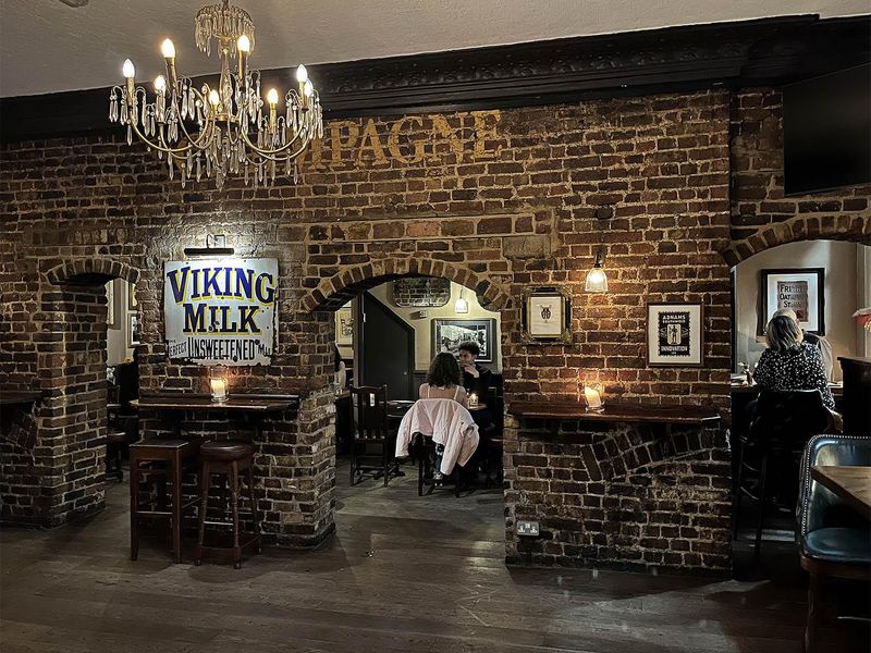 Williams Ale And Cider House London E1 20260412. (Pub, External, Key). Published on 28-04-2026