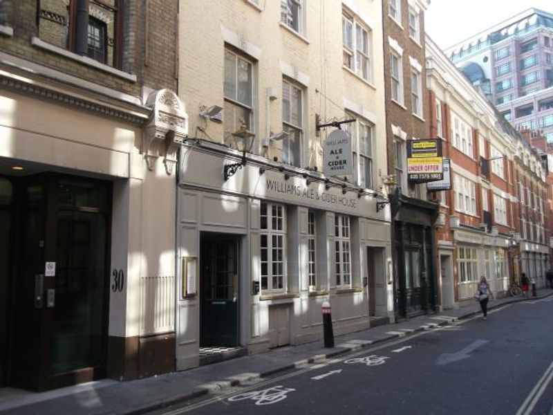 Williams Ale & Cider House taken April 2014. (Pub, External). Published on 01-05-2014 