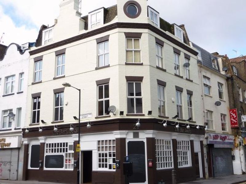 Bar Locks London E1. (Pub, External, Key). Published on 12-11-2013