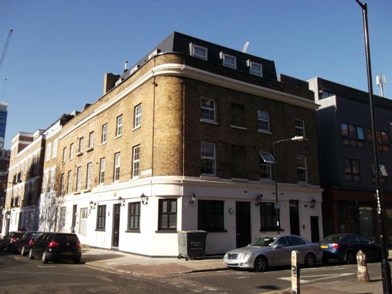 Scarborough Arms London E1 taken April 2014. (Pub, External). Published on 01-05-2014