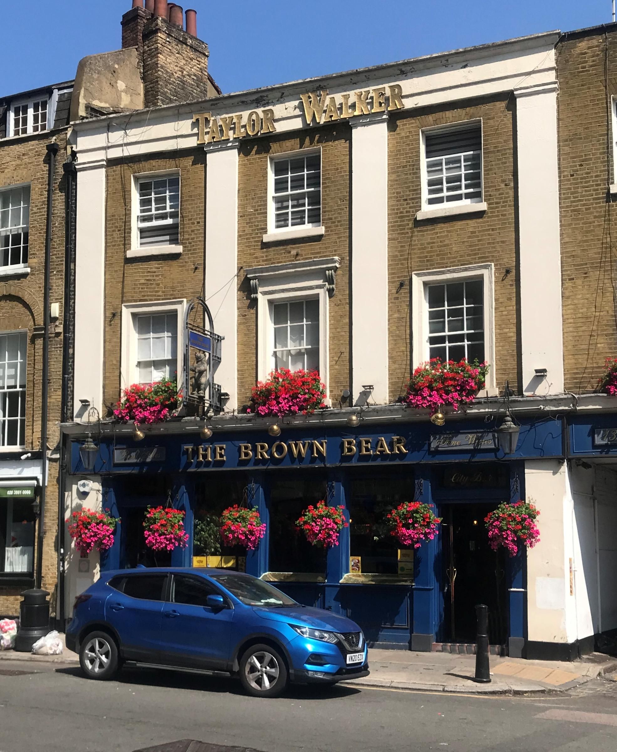 Brown Bear London E1-20250821. (Pub, External, Key). Published on 23-12-2025
