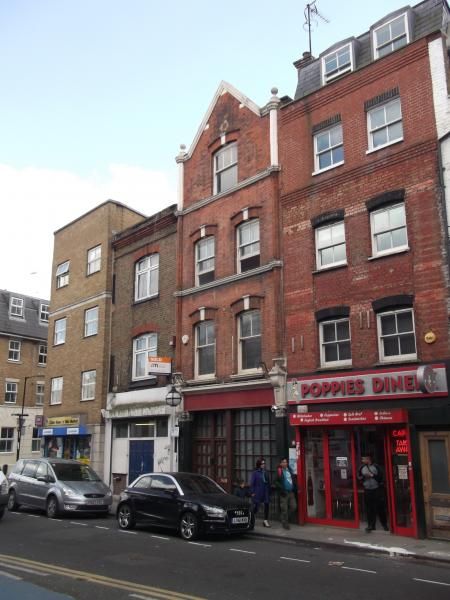 Horns & Horseshoe London E1 taken April 2014. (Pub, External). Published on 20-04-2014
