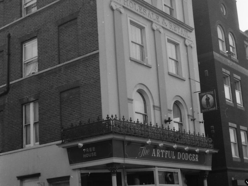 Artful Dodger London E1 taken in 1988. (Pub, External). Published on 27-12-2017