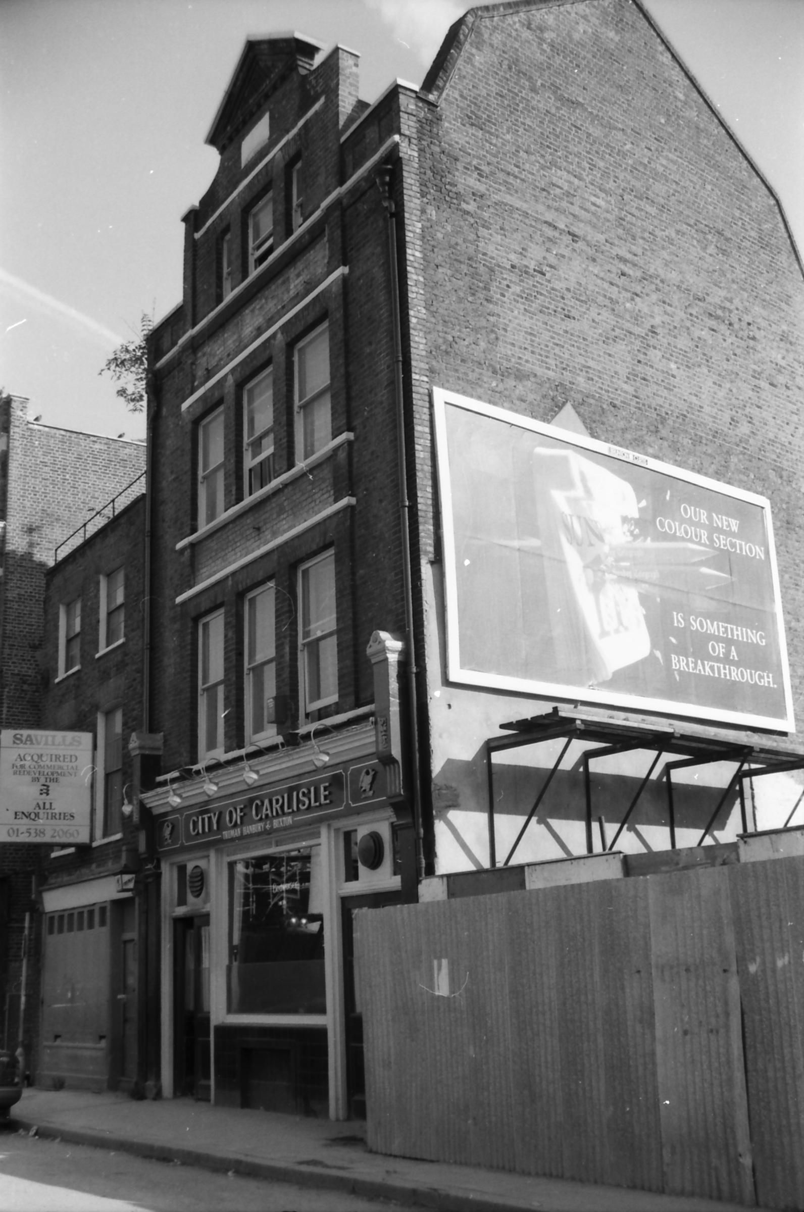 City of Carlisle London E1 taken in Oct 1988.. (Pub, External). Published on 27-12-2017
