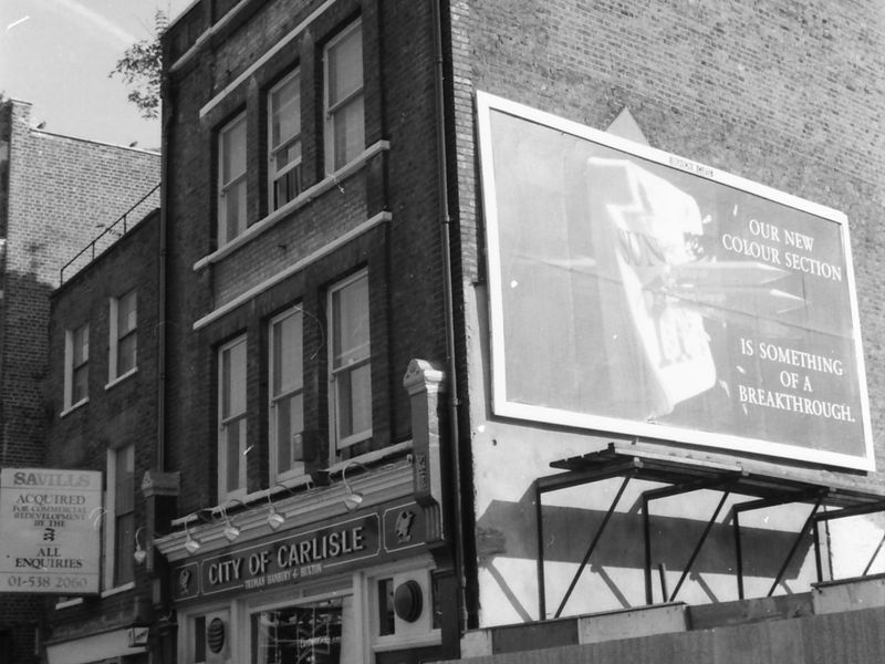 City of Carlisle London E1 taken in Oct 1988.. (Pub, External). Published on 27-12-2017
