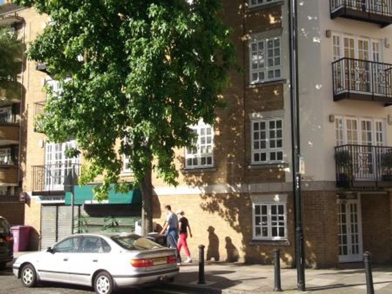 Jolly Sailor London E1 taken Aug 2013. (Pub, External, Key). Published on 12-11-2013
