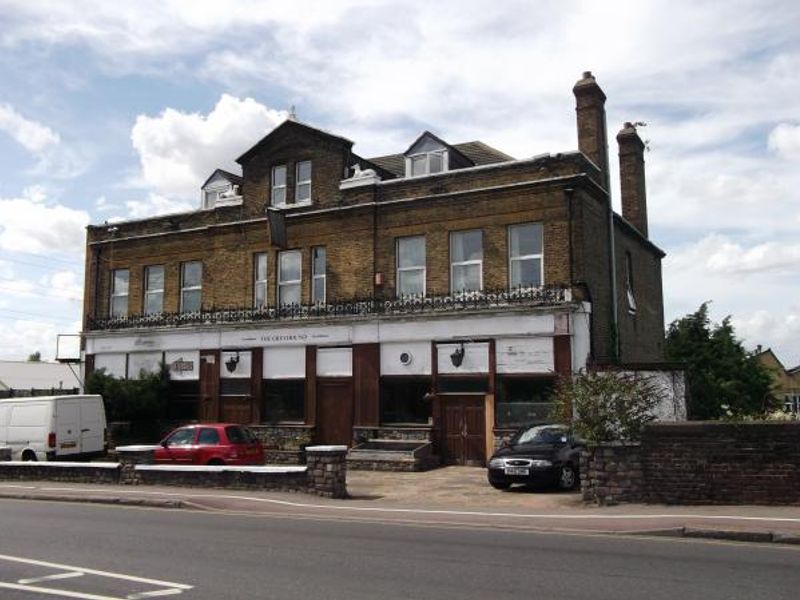 Greyhound London E10. (Pub, External). Published on 01-11-2013 