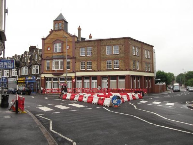 Lion & Key London E10. (Pub, External). Published on 01-11-2013