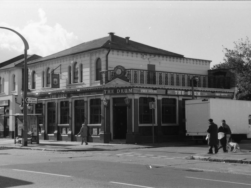 Drum London E10 taken in Oct 1988.. (Pub, External). Published on 20-09-2018