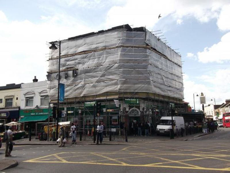 Baker Arms London E10. (Pub, External). Published on 01-11-2013