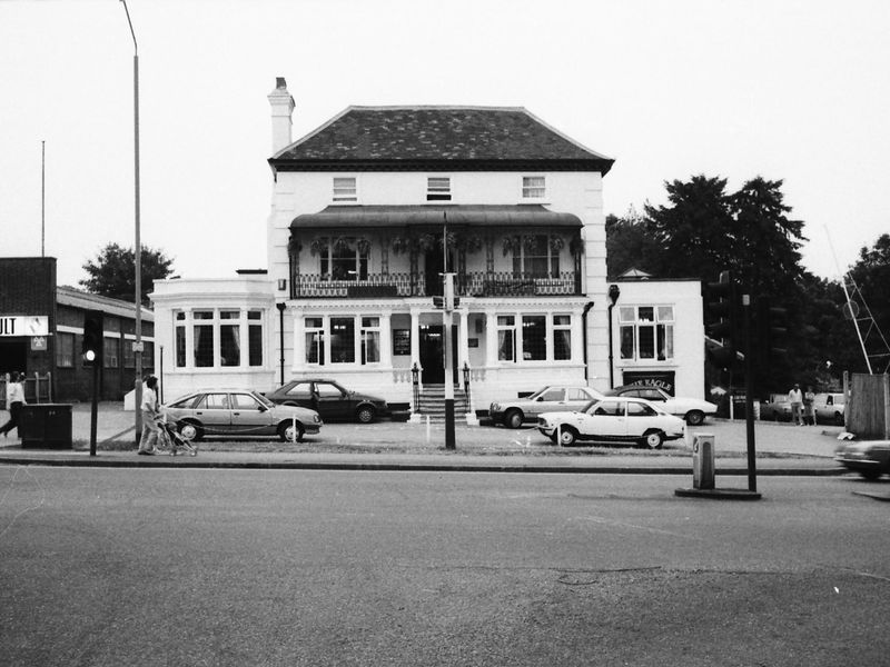 Eagle London E11 taken in 1987. (Pub, External). Published on 06-10-2018