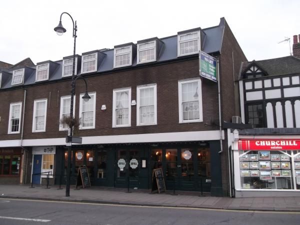 Luppolo London E11 taken April 2015. (Pub, External). Published on 04-05-2015