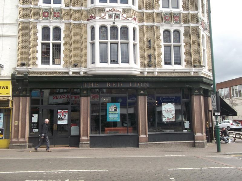 Red Lion London E11 taken 201704/17.. (Pub, External). Published on 11-03-2019 
