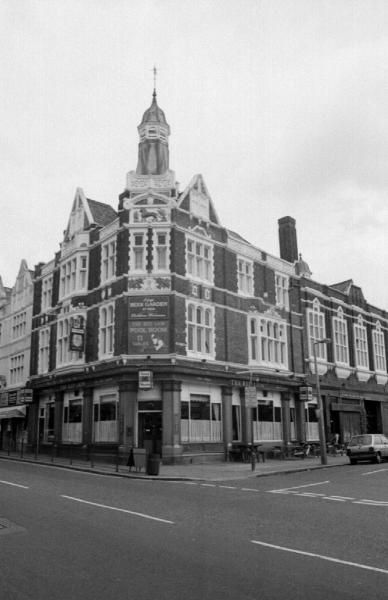 Rd Lion London E11 taken in 1987. (Pub). Published on 13-05-2016