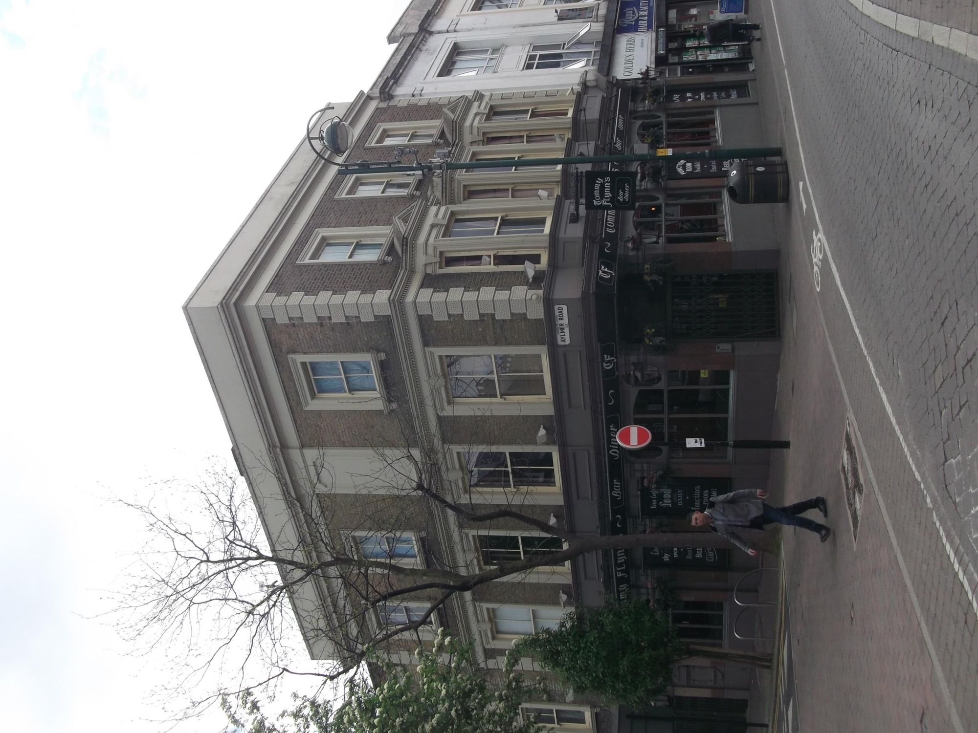 Tommy Flynns London E11 taken 2017/04/17. (Pub, External). Published on 11-03-2019