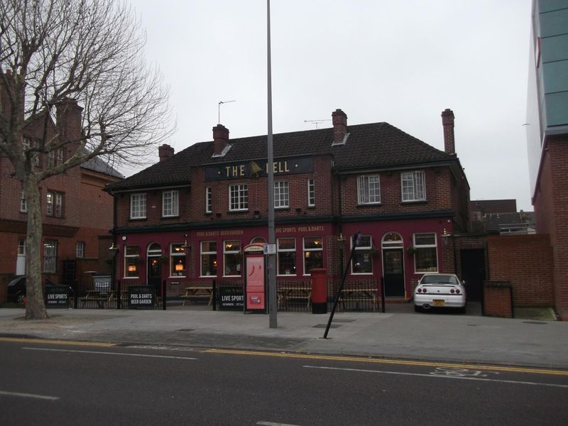 Bell London E11 taken 8 Jan 2018. (Pub, External). Published on 04-08-2018 
