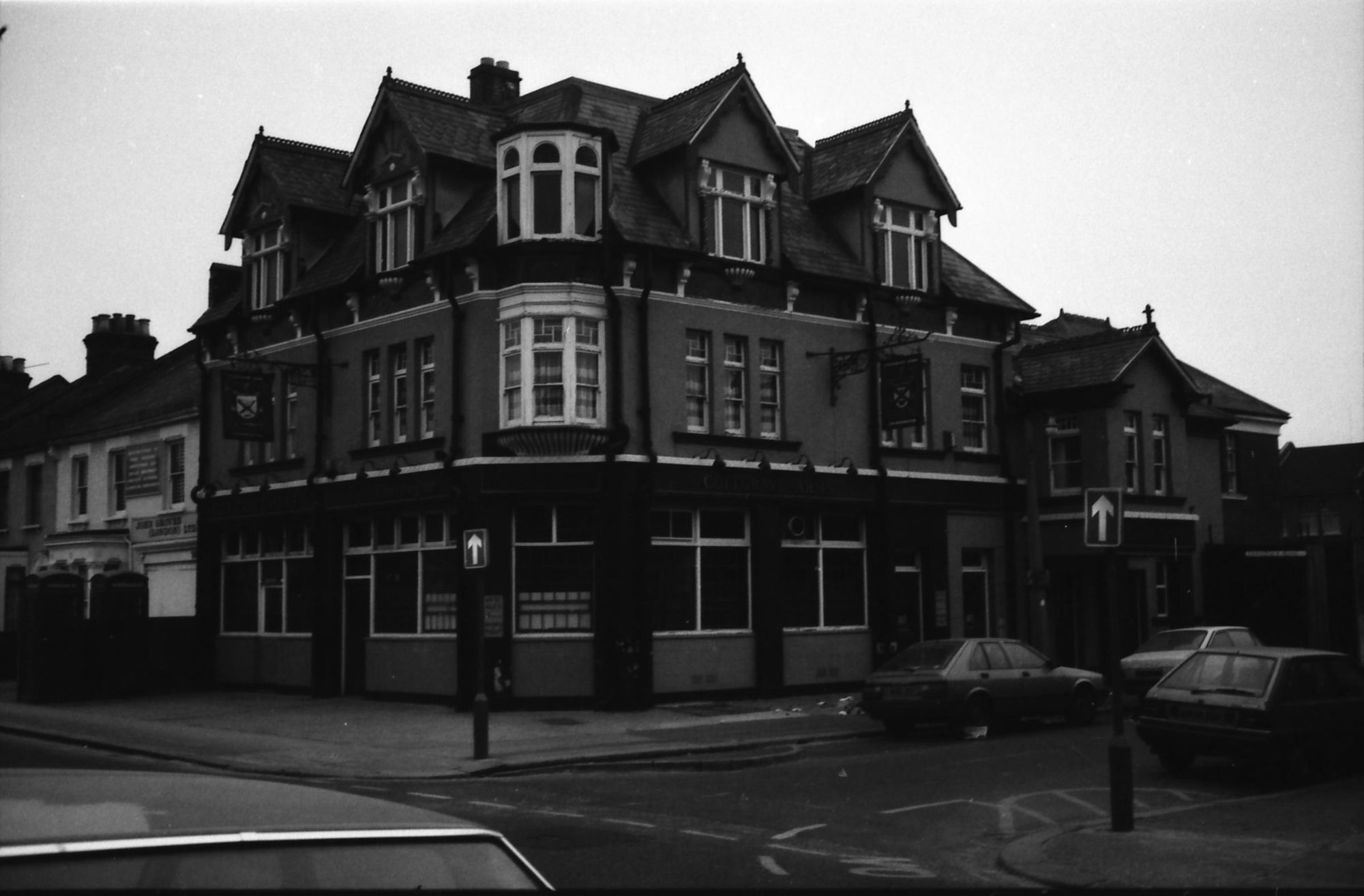 Colegrave Arms London E11 taken in 1986. (Pub, External, Key). Published on 06-10-2018