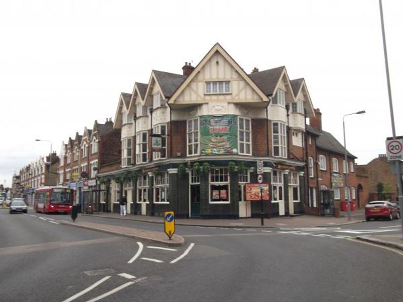 Heathcote Arms London E11. (Pub, External). Published on 03-11-2013 
