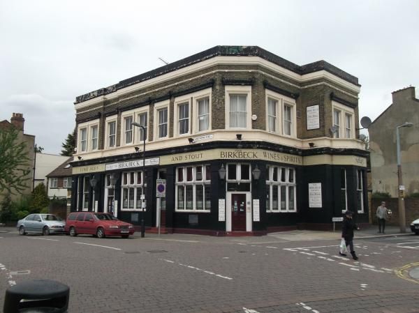 Birkbeck Tavern  London E11 taken May 2012. (Pub, External). Published on 21-11-2013