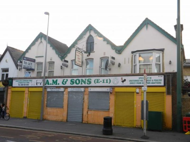 Halfway House London E11. (Pub, External). Published on 03-11-2013