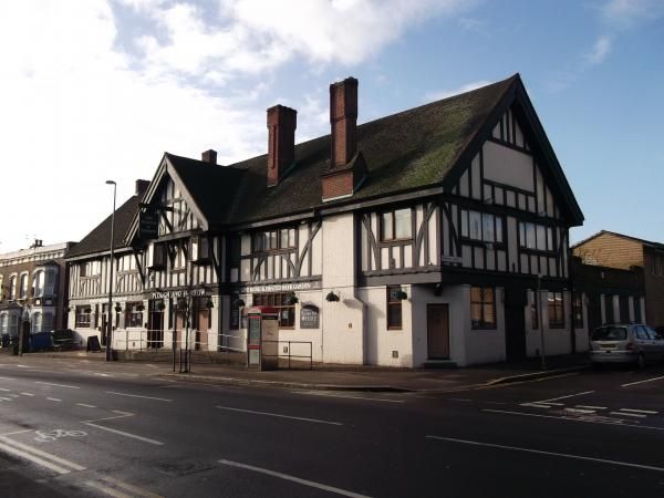 Plough & Harrow London E11 taken Jan 2014. (Pub, External). Published on 23-01-2014