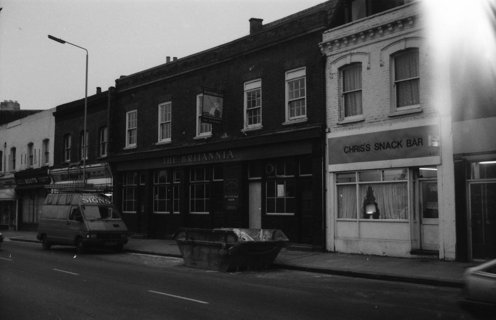 Britannia London E11 taken in 1986. (Pub, External). Published on 06-10-2018