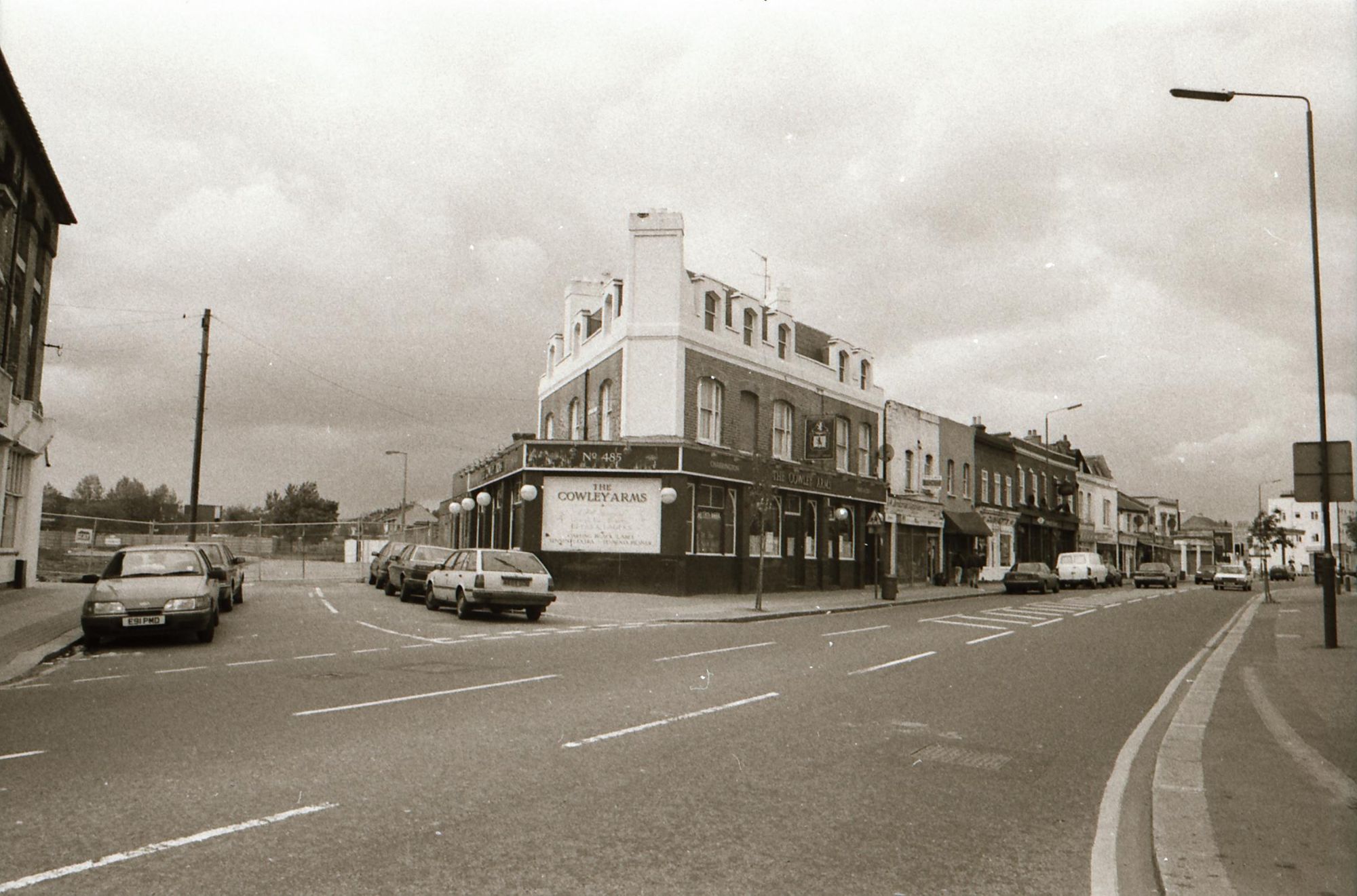 Cowley Arms London E11 taken in May 1994. (Pub, External, Key). Published on 06-10-2018