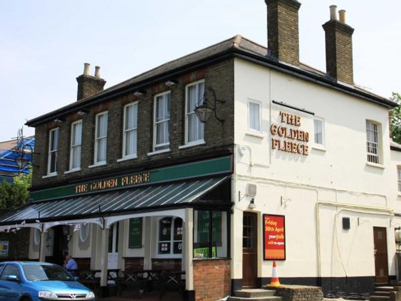 Golden Fleece London E12. (Pub, External). Published on 04-11-2013 
