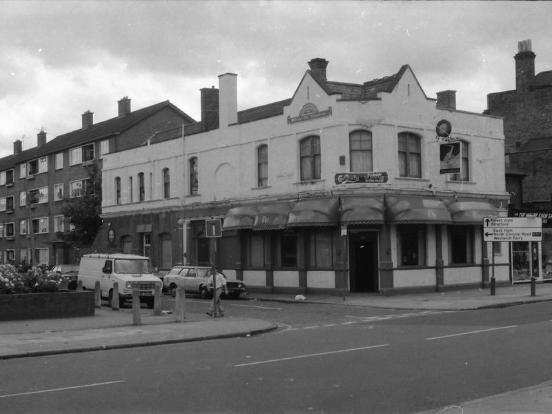 William the Conqueror London E12 taken in 1987.. (Pub, External). Published on 06-10-2018