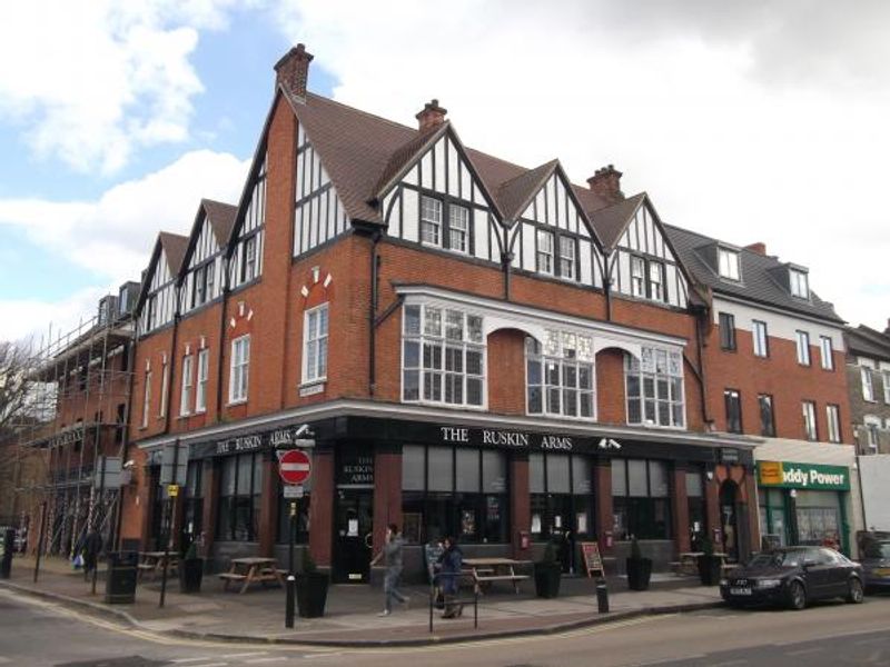 Ruskin Arms taken Feb 2014. (Pub, External). Published on 06-04-2014 