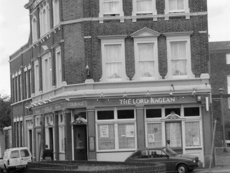 Lord Raglan London E13 taken in Sept 1988.. (Pub, External, Key). Published on 06-10-2018 