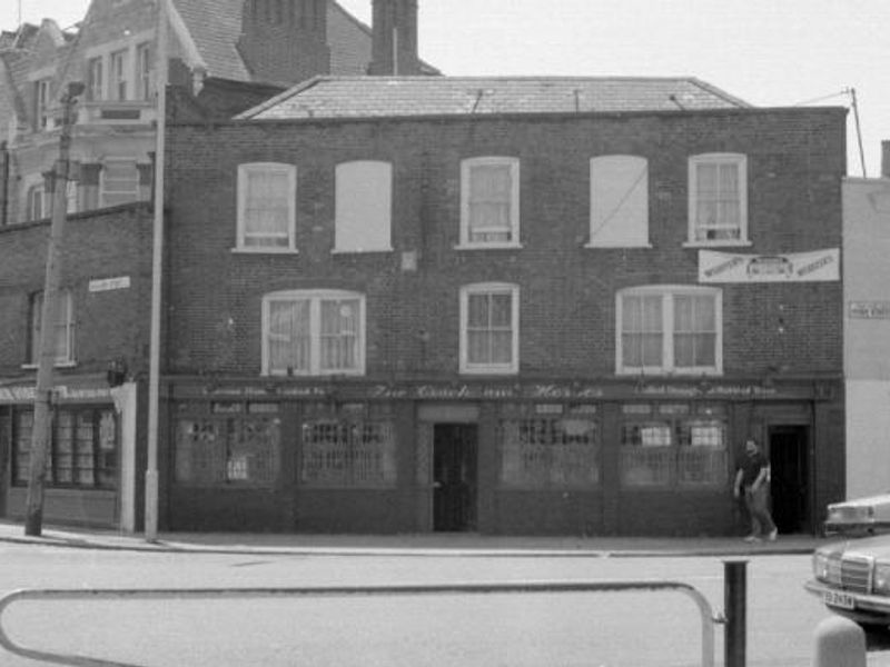 Coach & Horses London E13 taken in 1987.. (Pub, Key). Published on 20-05-2016