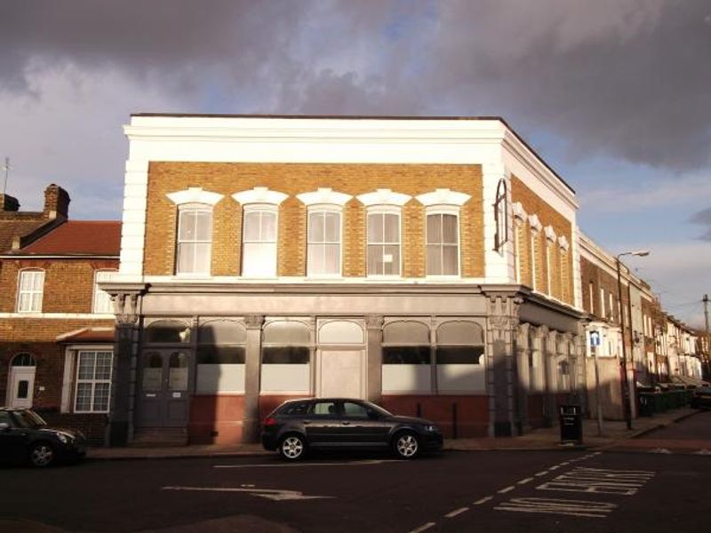 Earl Derby London E13 taken Feb 2014. (Pub, External). Published on 06-04-2014 