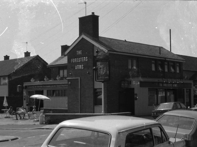 Foresters Arms London E13 taken in July 1987.. (Pub, External). Published on 06-10-2018
